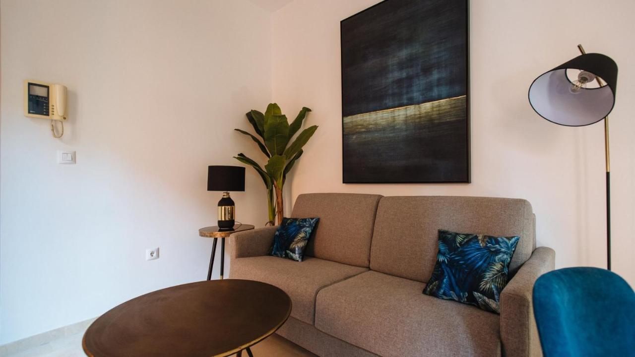 Chiqui And Vicente Suite Apartments Sevilla Dış mekan fotoğraf