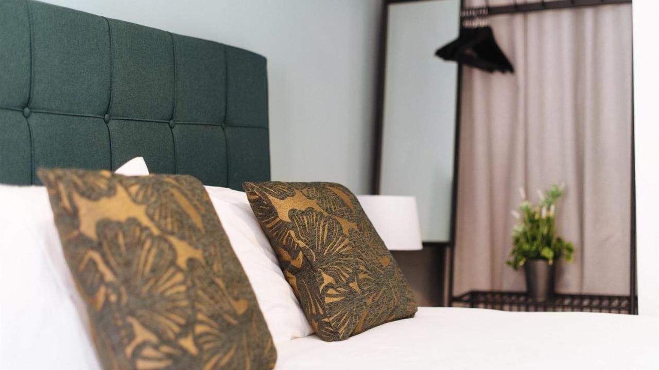 Chiqui And Vicente Suite Apartments Sevilla Dış mekan fotoğraf